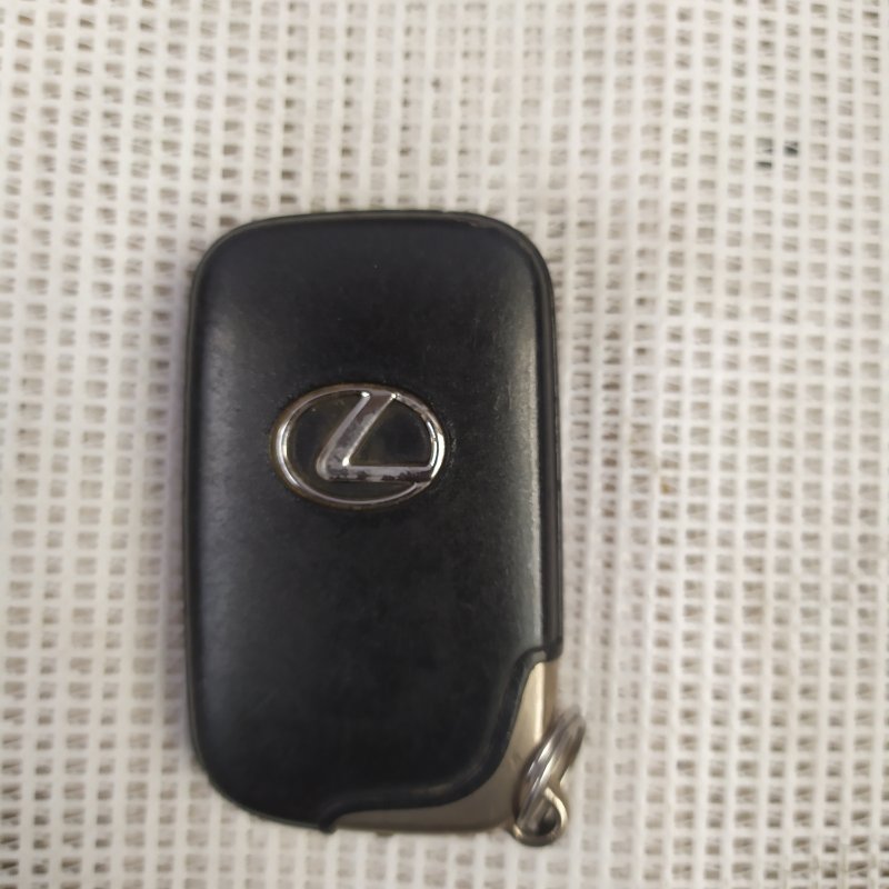 Ключ - Lexus GS
