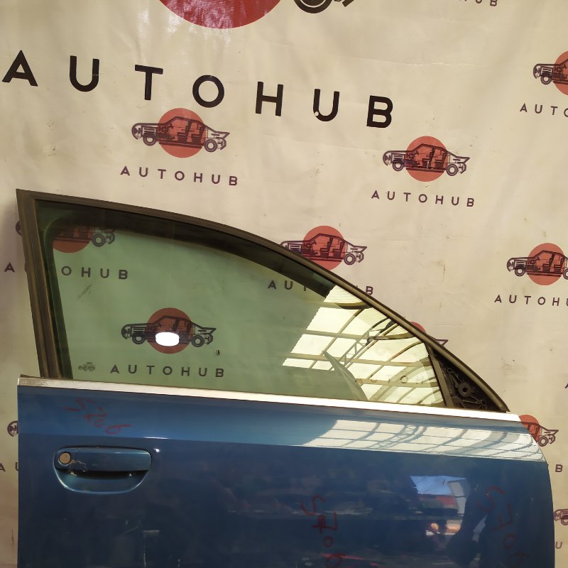 Боковое стекло - Audi A4