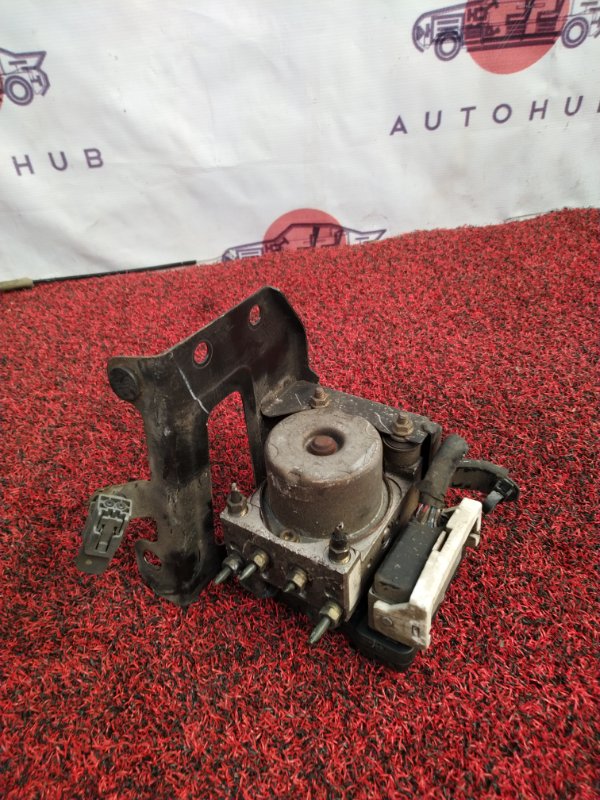 блок abs - Mazda Capella