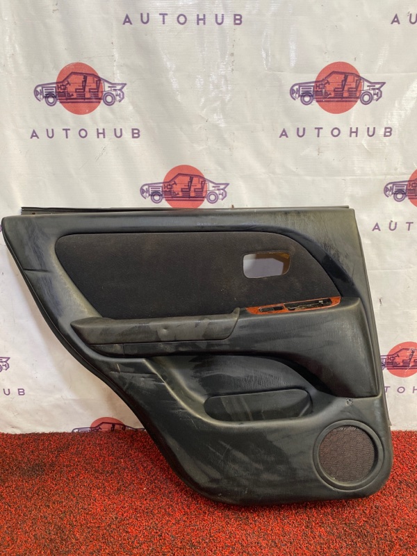 Обшивка дверей - TOYOTA HARRIER
