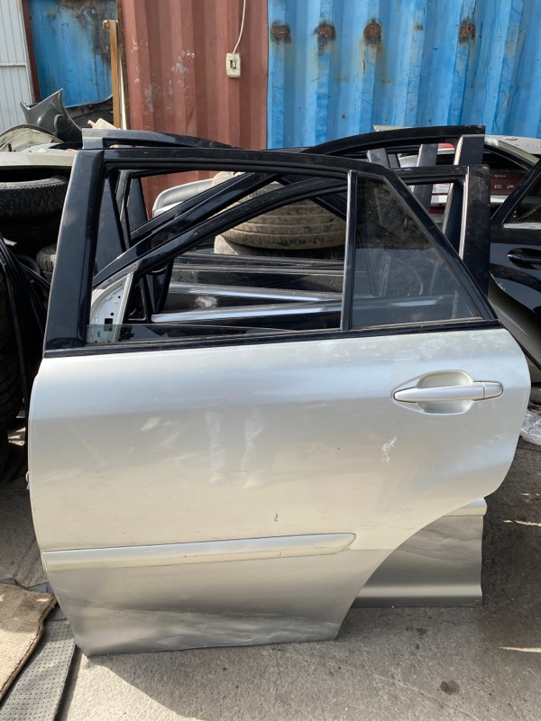 дверь - Lexus RX 330