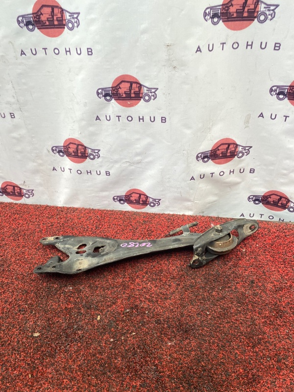 рычаг подвески - HONDA Stepwgn