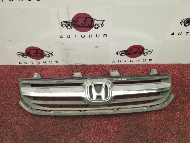 решетка радиатора - HONDA Stream