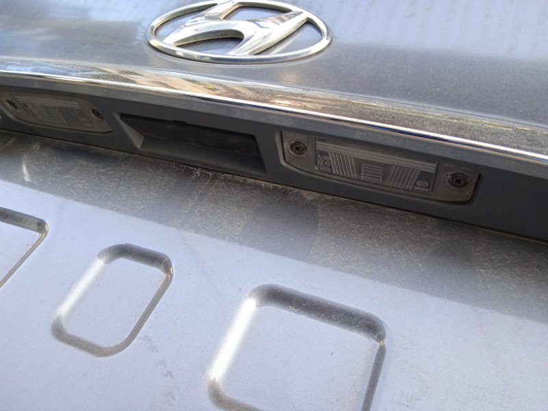 Подсветка номера - Hyundai Sonata