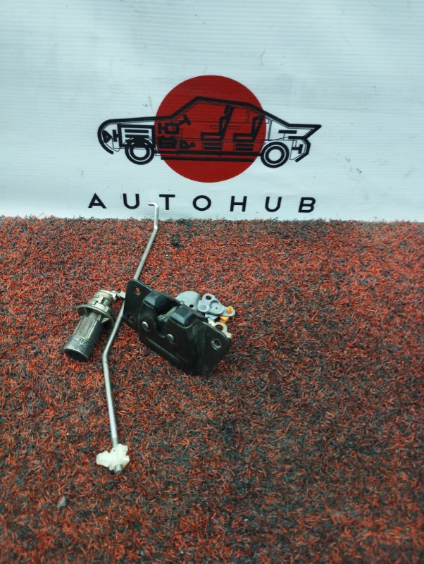 замок багажника - Mitsubishi Chariot Grandis