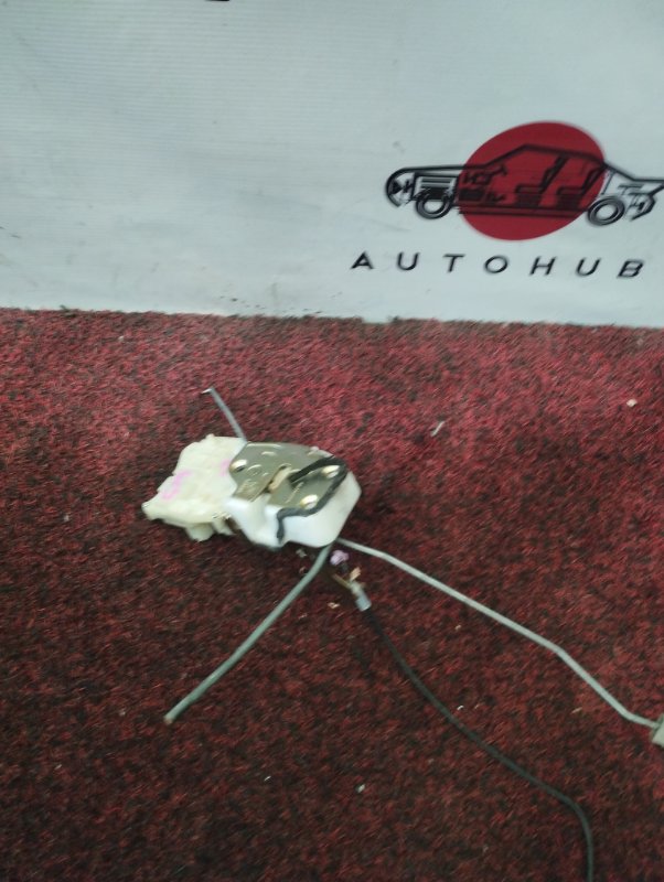 замок двери - HONDA Odyssey
