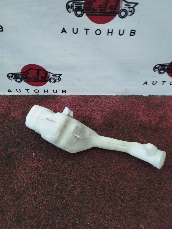 бачок омывателя - Mazda Demio