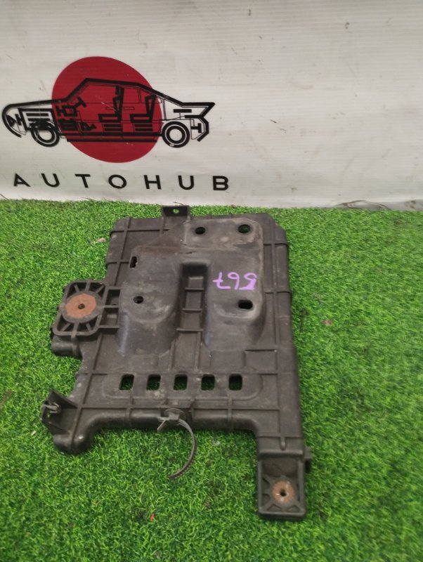 Поддон под аккумулятор - Hyundai i30