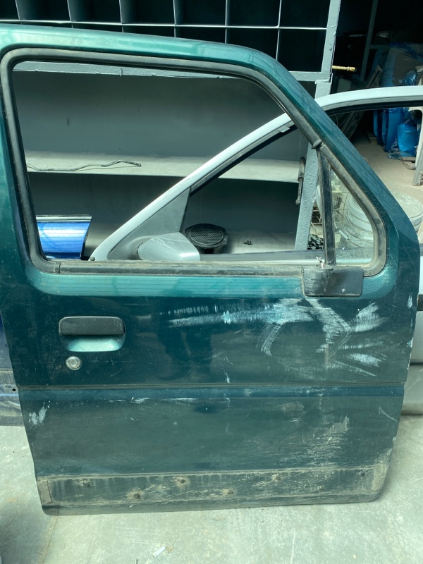 дверь - Suzuki Wagon R