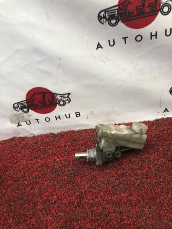 Бачок Гур - TOYOTA Funcargo