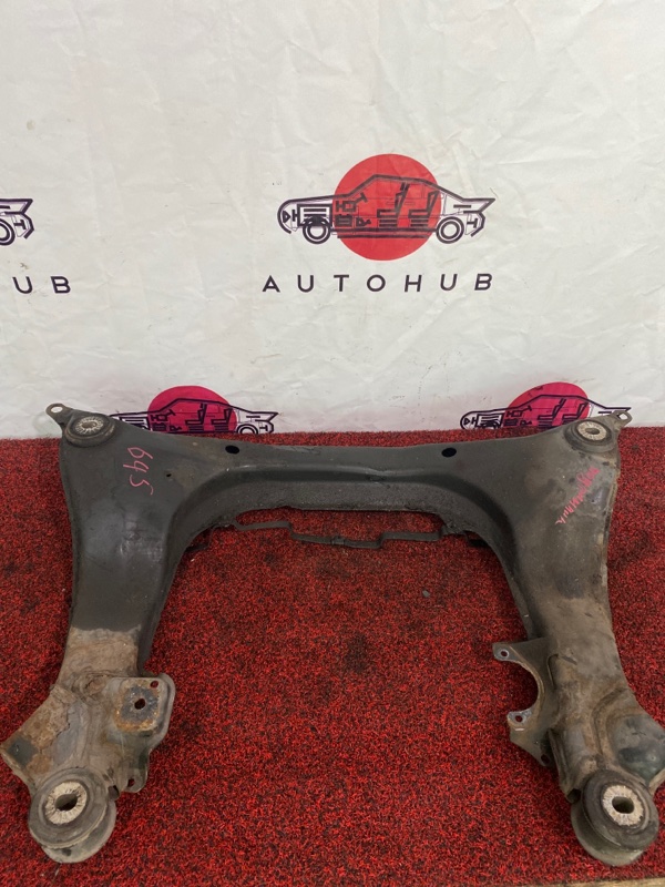 Подрамник - Audi A4