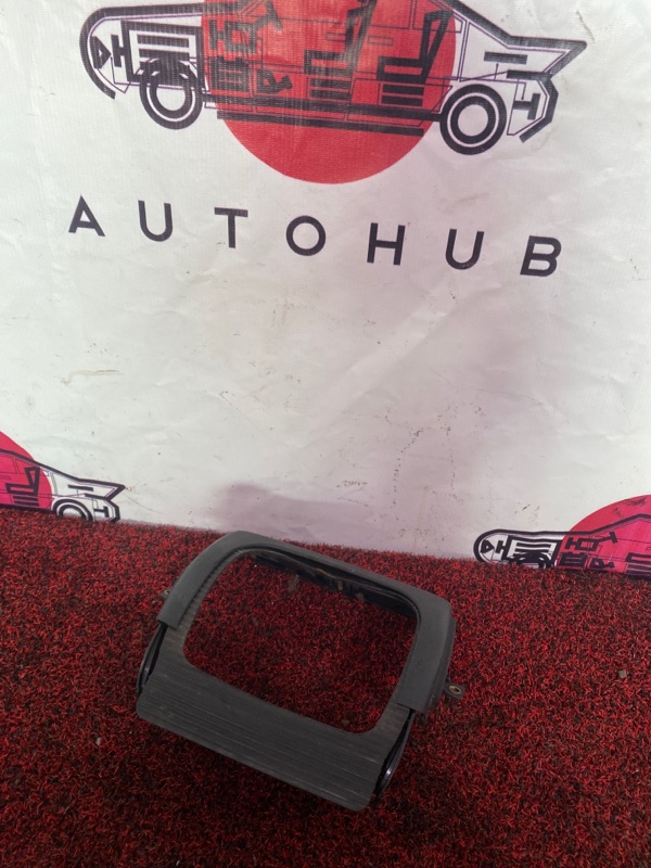 пластик салона - Audi A4