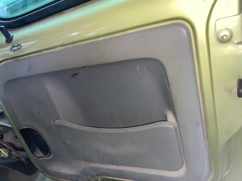 Обшивка дверей - RENAULT KANGOO
