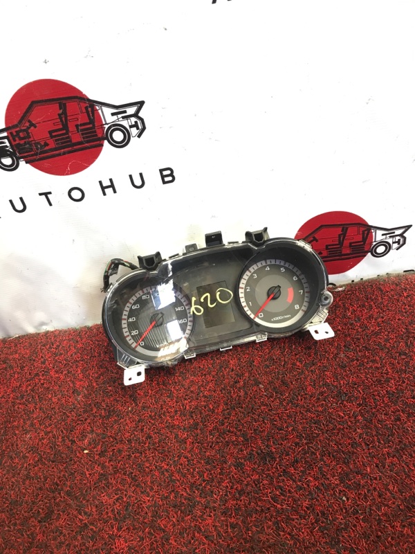 щиток приборов - Mitsubishi OUTLANDER