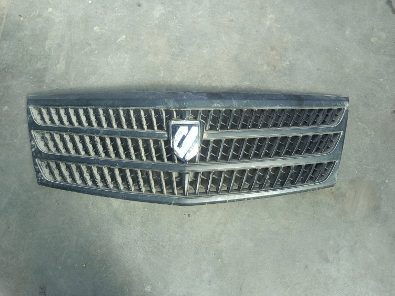 решетка радиатора - TOYOTA ALPHARD
