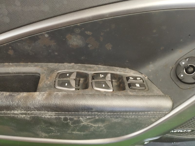 блок управления стеклами - Hyundai Santa Fe