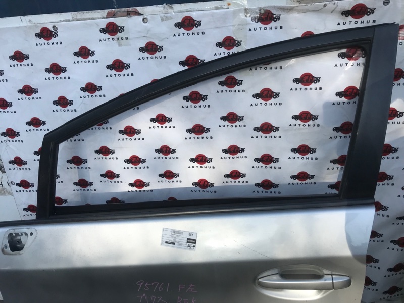 Боковое стекло - Toyota PRIUS