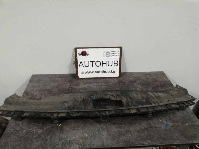 Пластик подкапотный - Hyundai Sonata