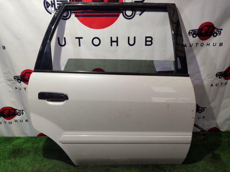 дверь - Mitsubishi Chariot