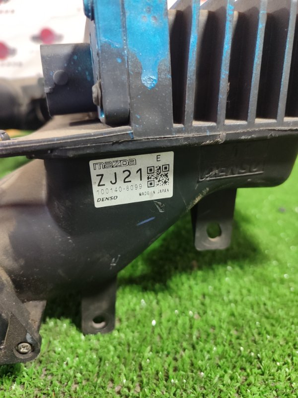 блок двс - mazda Demio