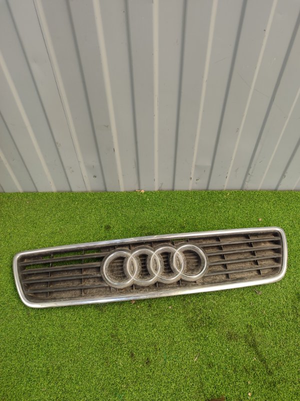 решетка радиатора - Audi A6