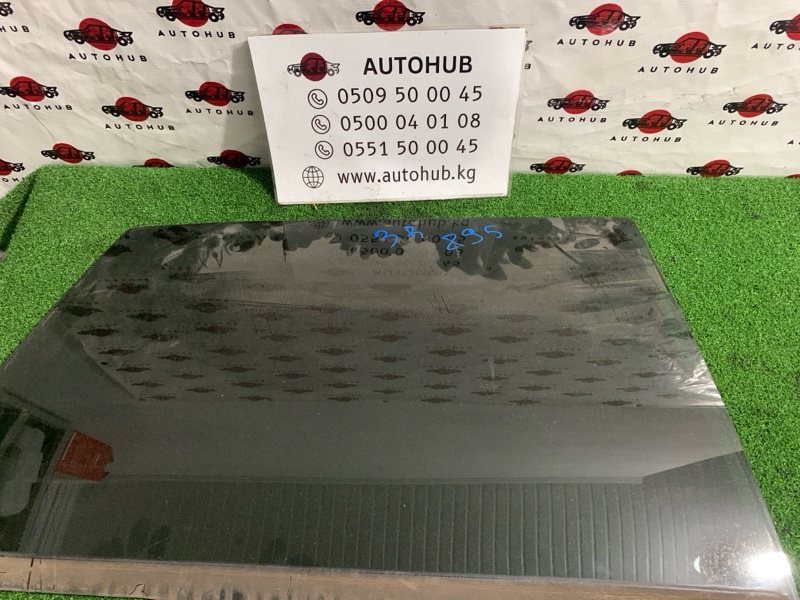 Боковое стекло - HONDA civic