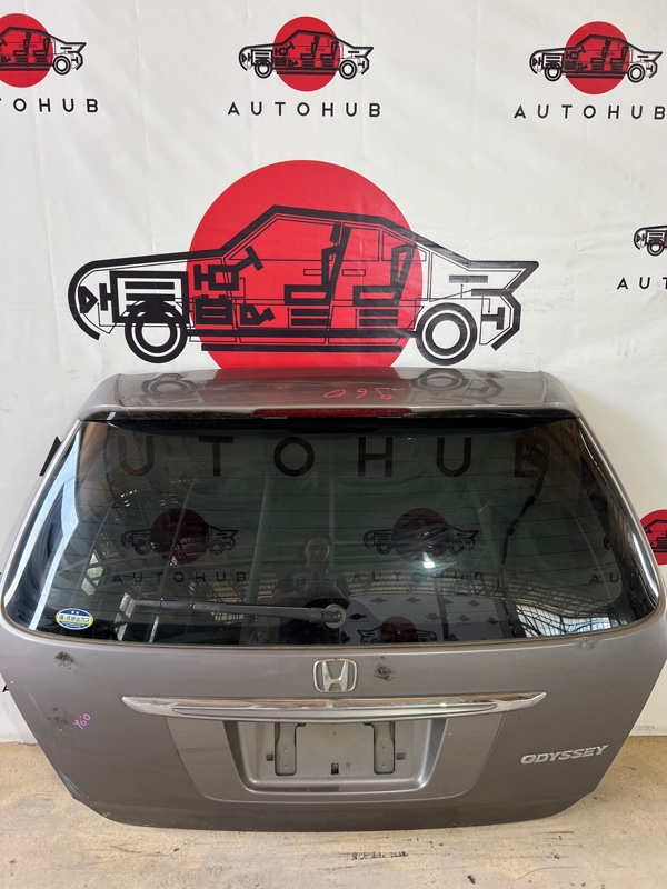 крышка багажника - HONDA Odyssey