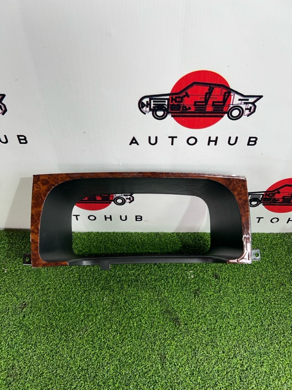 Рамка щитка приборов - Volkswagen VENTO