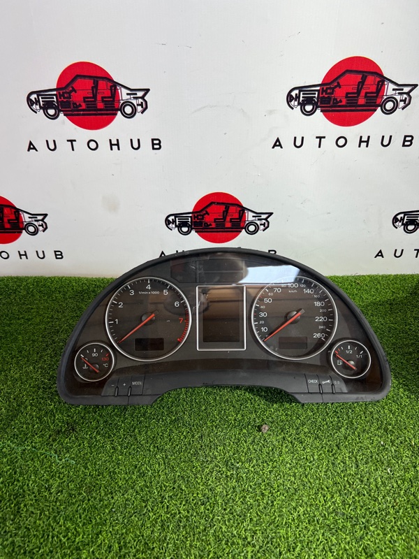 щиток приборов - Audi A4