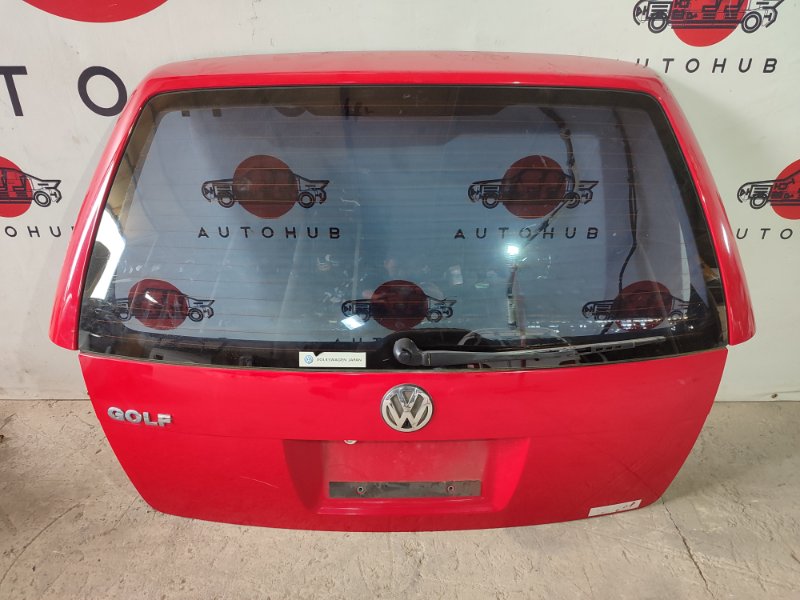 крышка багажника - Volkswagen Golf