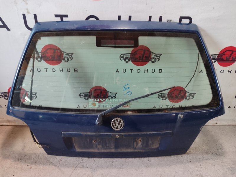 крышка багажника - Volkswagen Golf