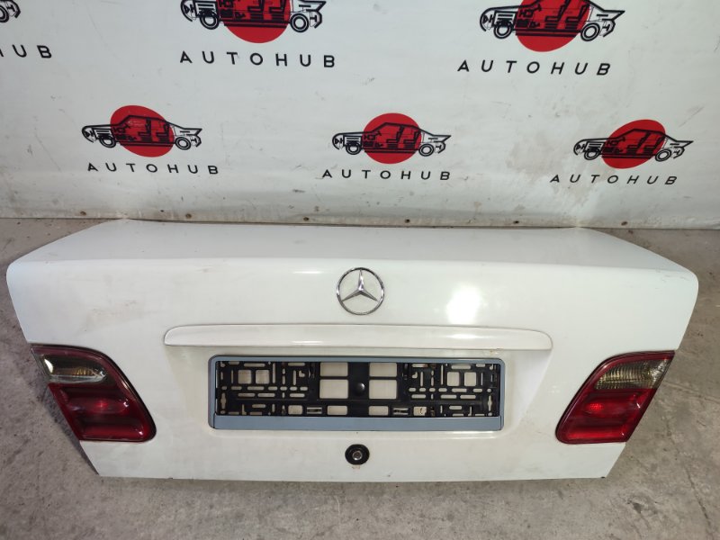 крышка багажника - Mercedes-Benz E-CLASS