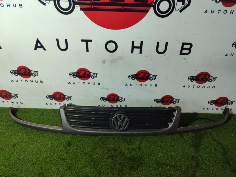 решетка радиатора - Volkswagen Passat