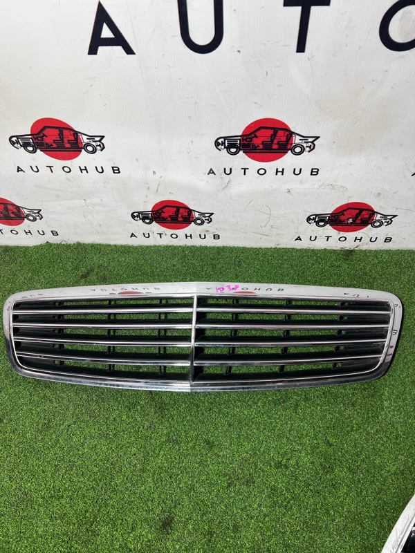 решетка радиатора - Mercedes-Benz S-CLASS