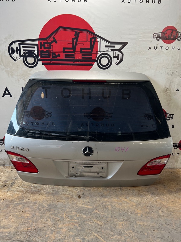 крышка багажника - Mercedes-Benz E-CLASS