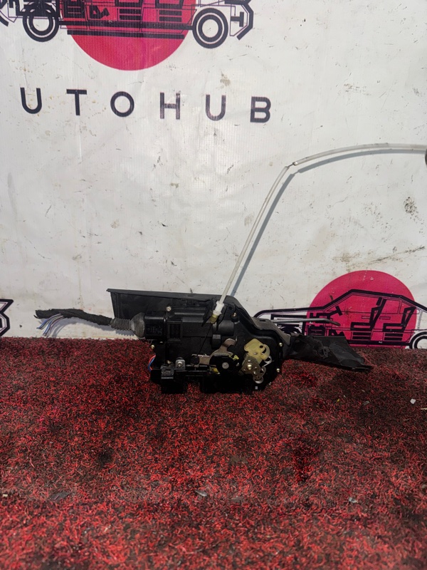 замок двери - Audi A4