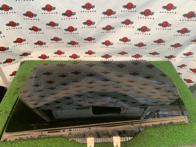 Боковое стекло - HONDA Odyssey