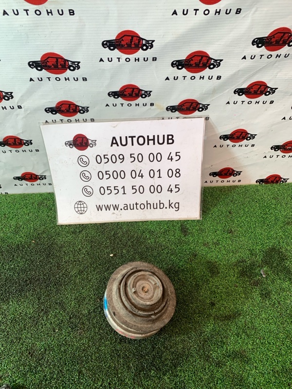 подушка двигателя - Mercedes-Benz C-CLASS
