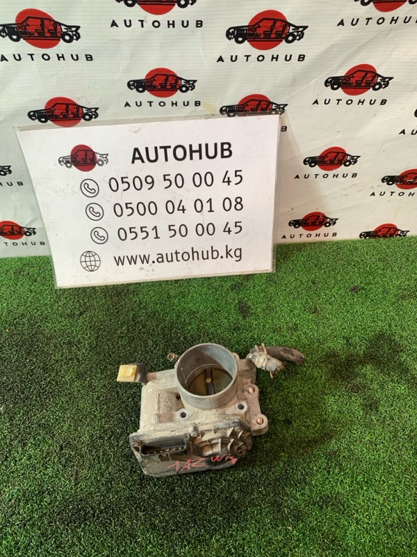дроссельная заслонка - Toyota Wish