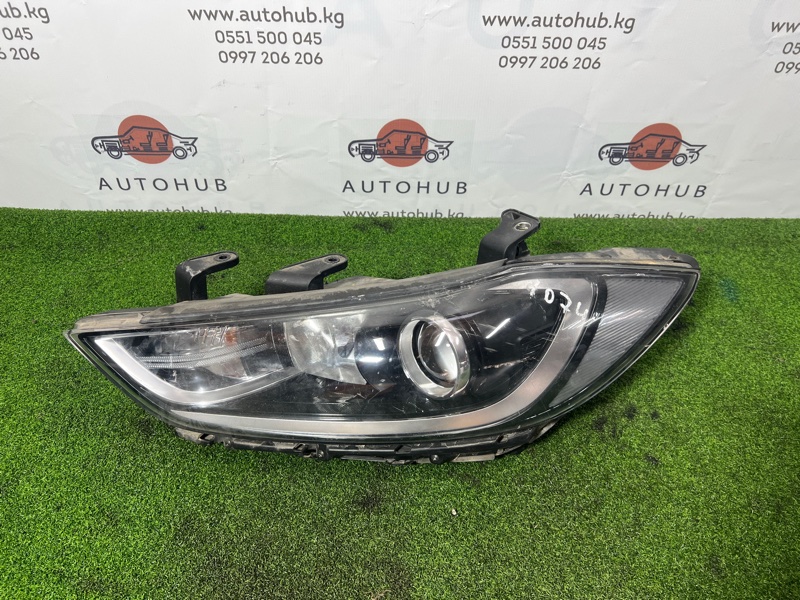 фара - Hyundai Avante