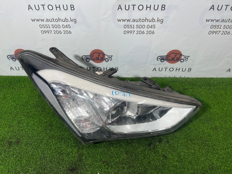фара - Hyundai Santa Fe