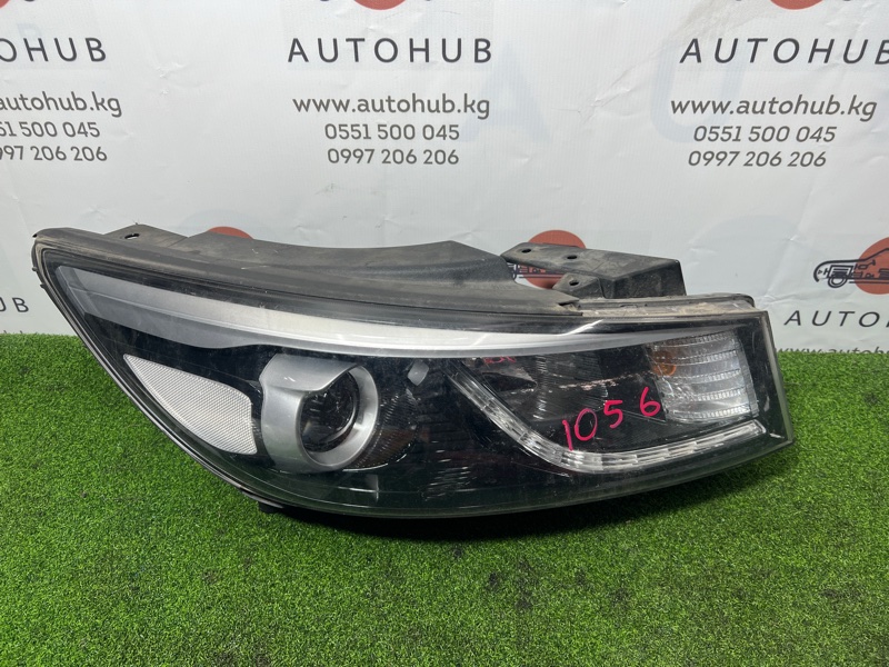 фара - Kia Carnival