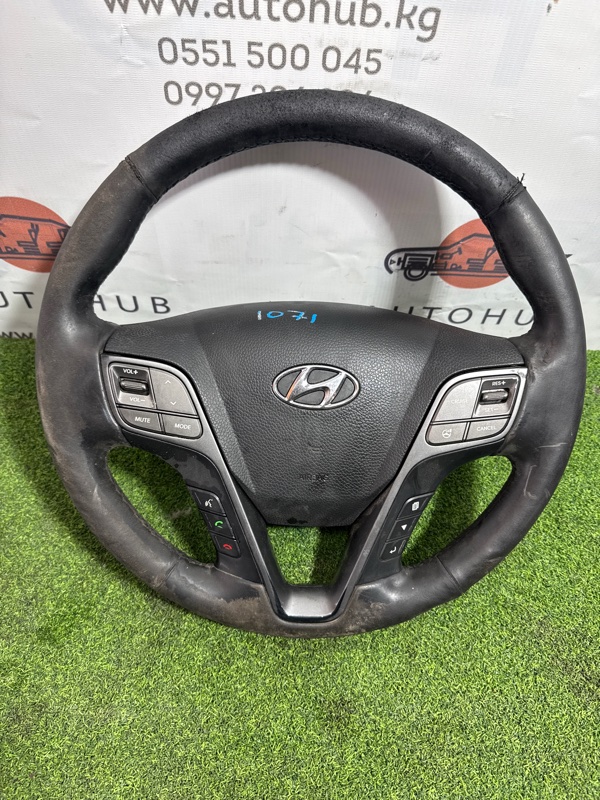 Руль с аирбагом - Hyundai Santa Fe