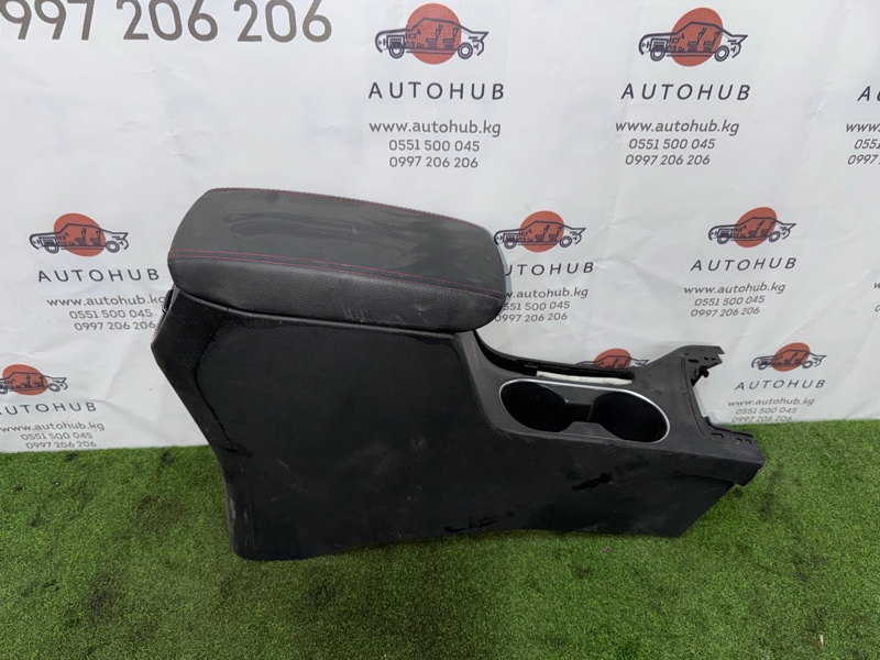 подлокотник - Hyundai Avante