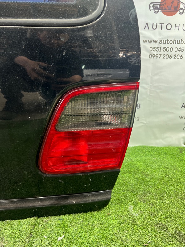 Фонарь крышки багажника - Mercedes-Benz E-CLASS