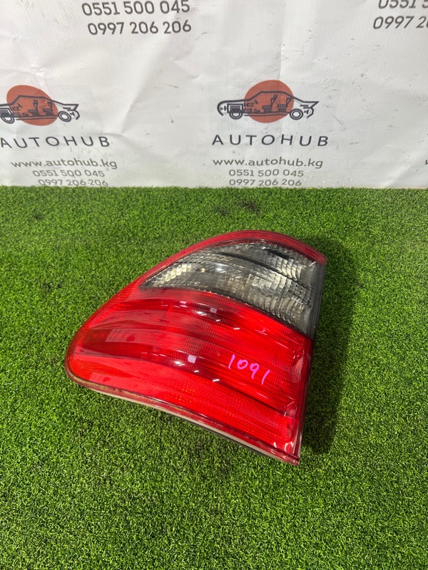 фонарь заднего хода - Mercedes-Benz E-CLASS