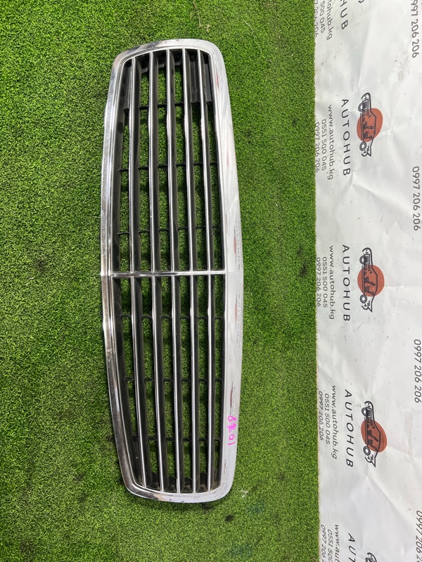 решетка радиатора - Mercedes-Benz E-CLASS