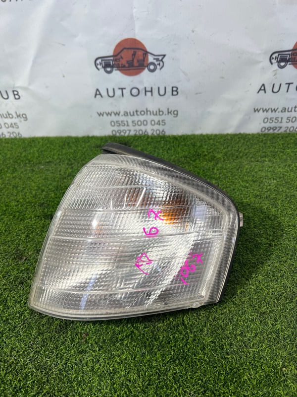 поворотник - Mercedes-Benz C-CLASS
