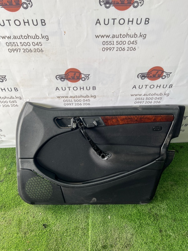Обшивка дверей - Mercedes-Benz C-CLASS