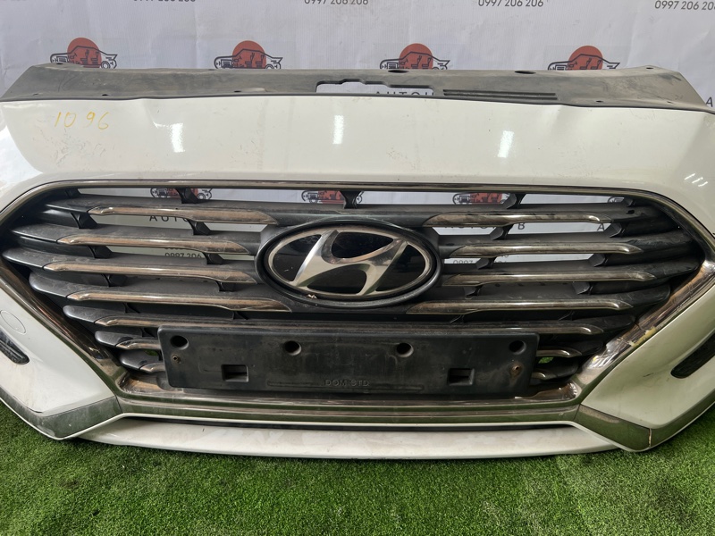 решетка радиатора - Hyundai Sonata